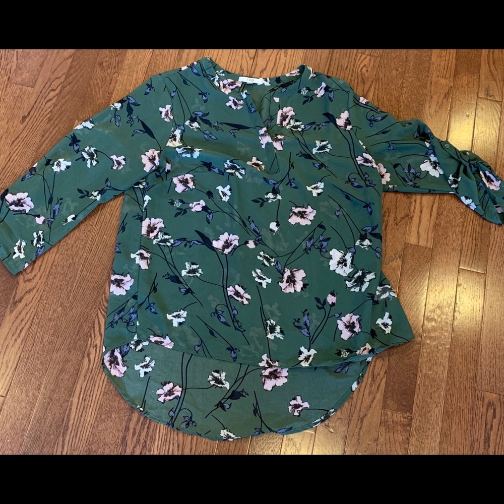 Q&A High-Low Blouse